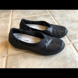 Clarks Cloudsteppers Ballerina Flat